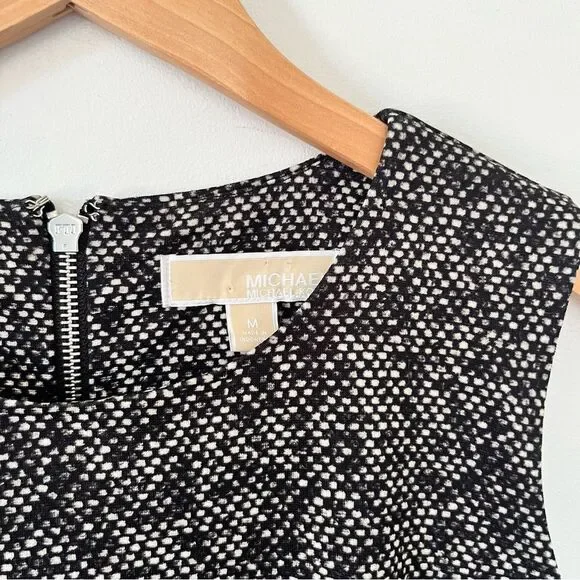 MICHAEL Michael Kors Black and White Sleeveless Blouse - Picture 9 of 10